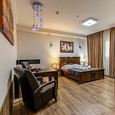 Hotel House Rishon Leziyyon Esterno foto