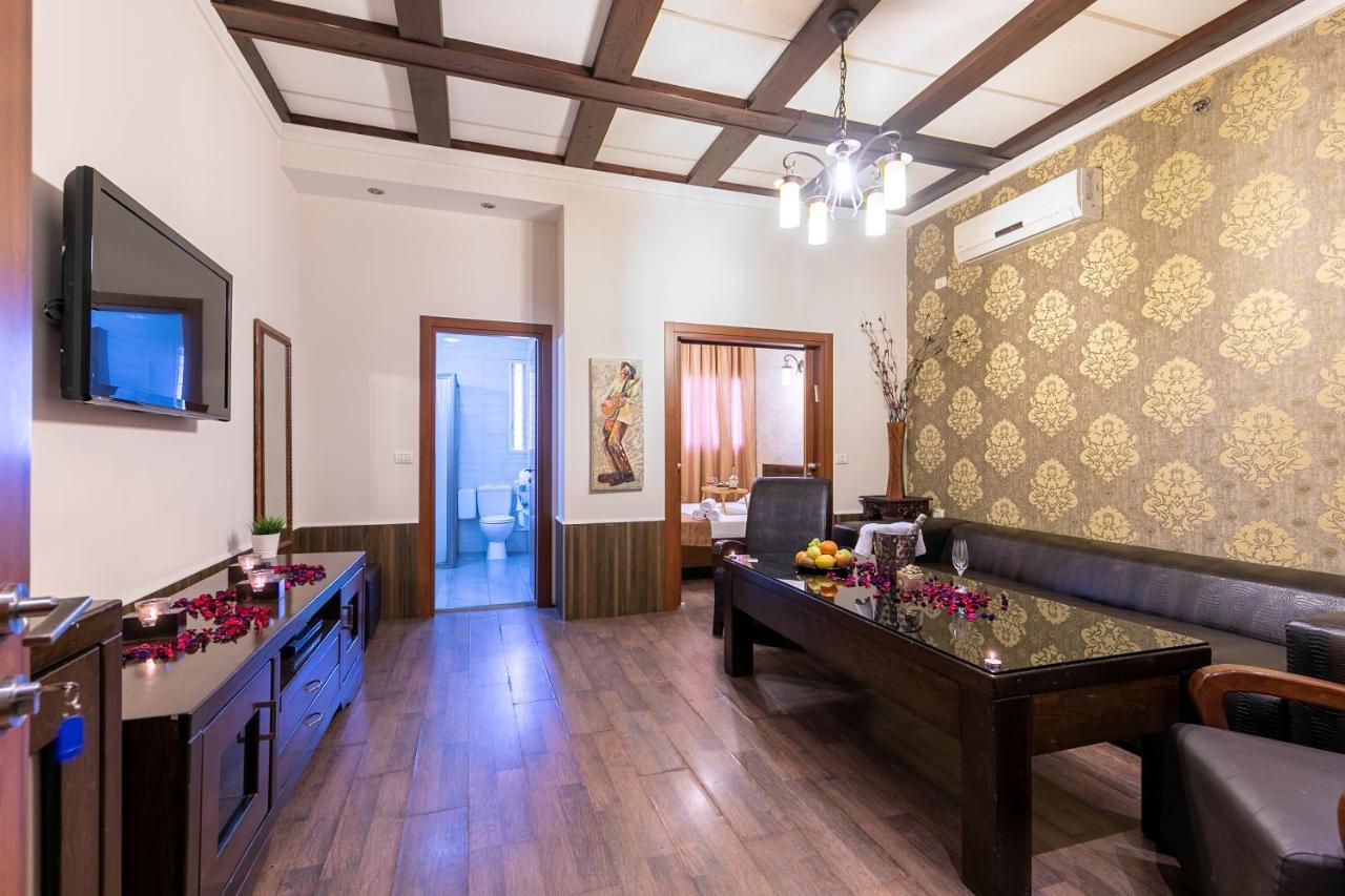 Hotel House Rishon Leziyyon Esterno foto