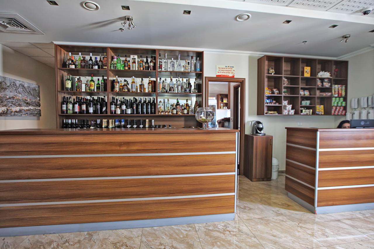Hotel House Rishon Leziyyon Esterno foto